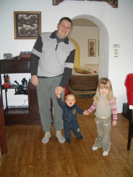 copyright J. Brandl, 2006