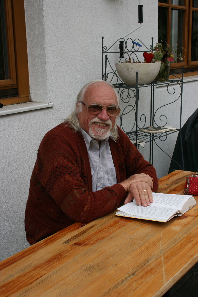 copyright J. Brandl, 2006